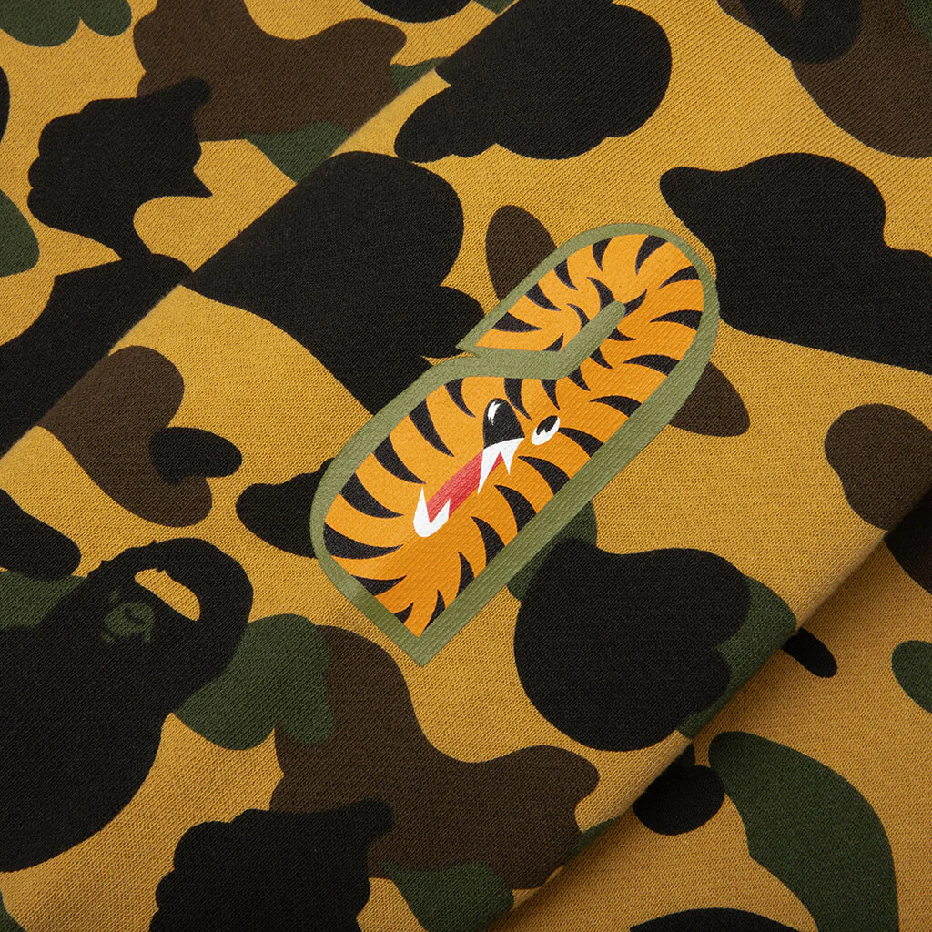 1st Camo Shark Crewneck Sweatshirt - Yellow - Image 5