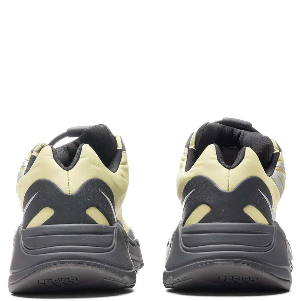 Yeezy 700 MNVN - Resin - Image 4