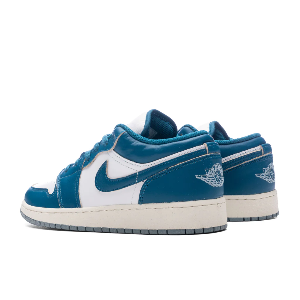 Air Jordan 1 Low SE (GS) - White/Industrial Blue/Blue Grey - Image 3
