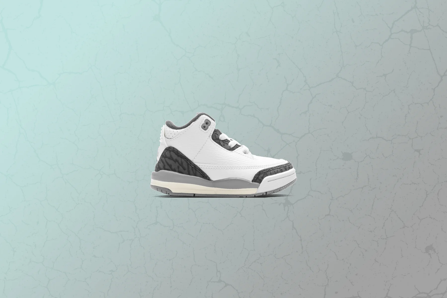 Air Jordan 3 Retro (TD) - Summit White/Fire Red/Cement Grey - Image 5