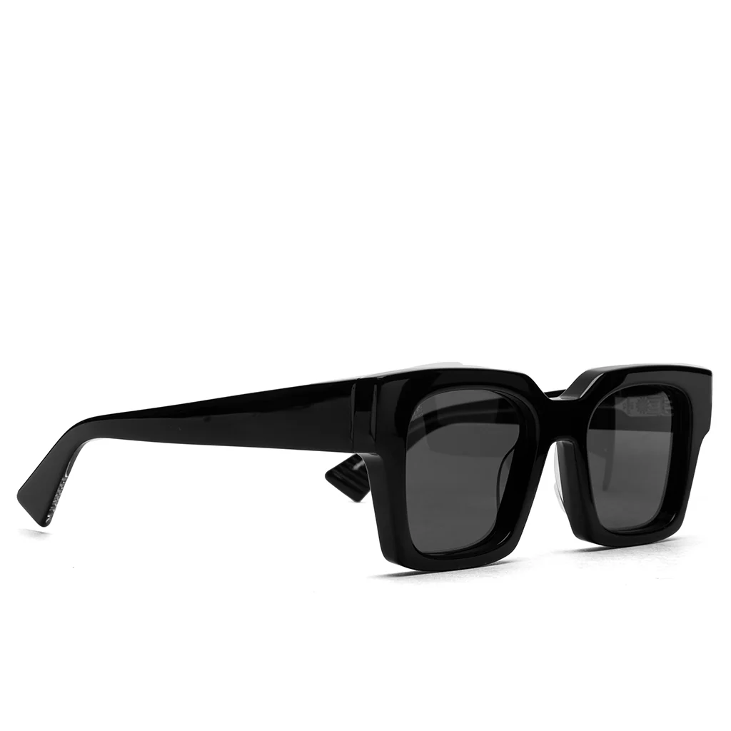 Aura - Black/Black - Image 2