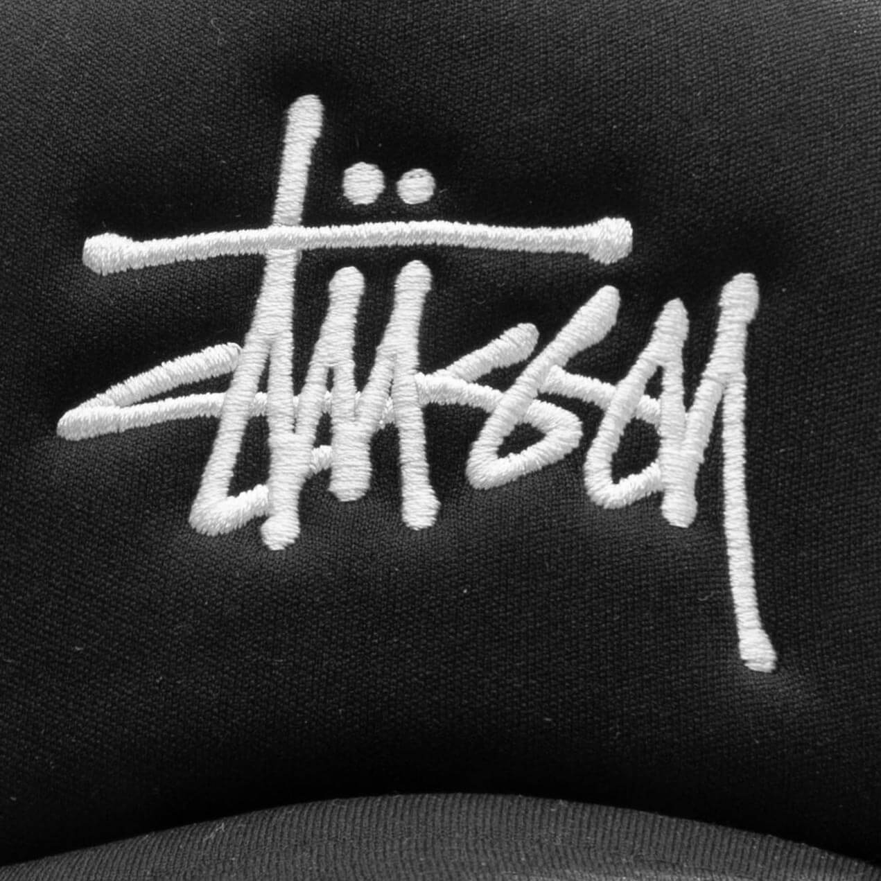 Big Basic Trucker Cap - Black - Image 2