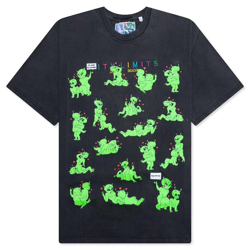 Area 69 Tee - Multi