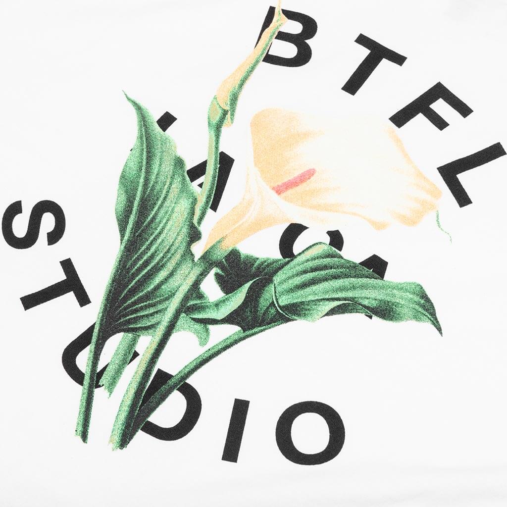 Calla Lily Tee - White - Image 4