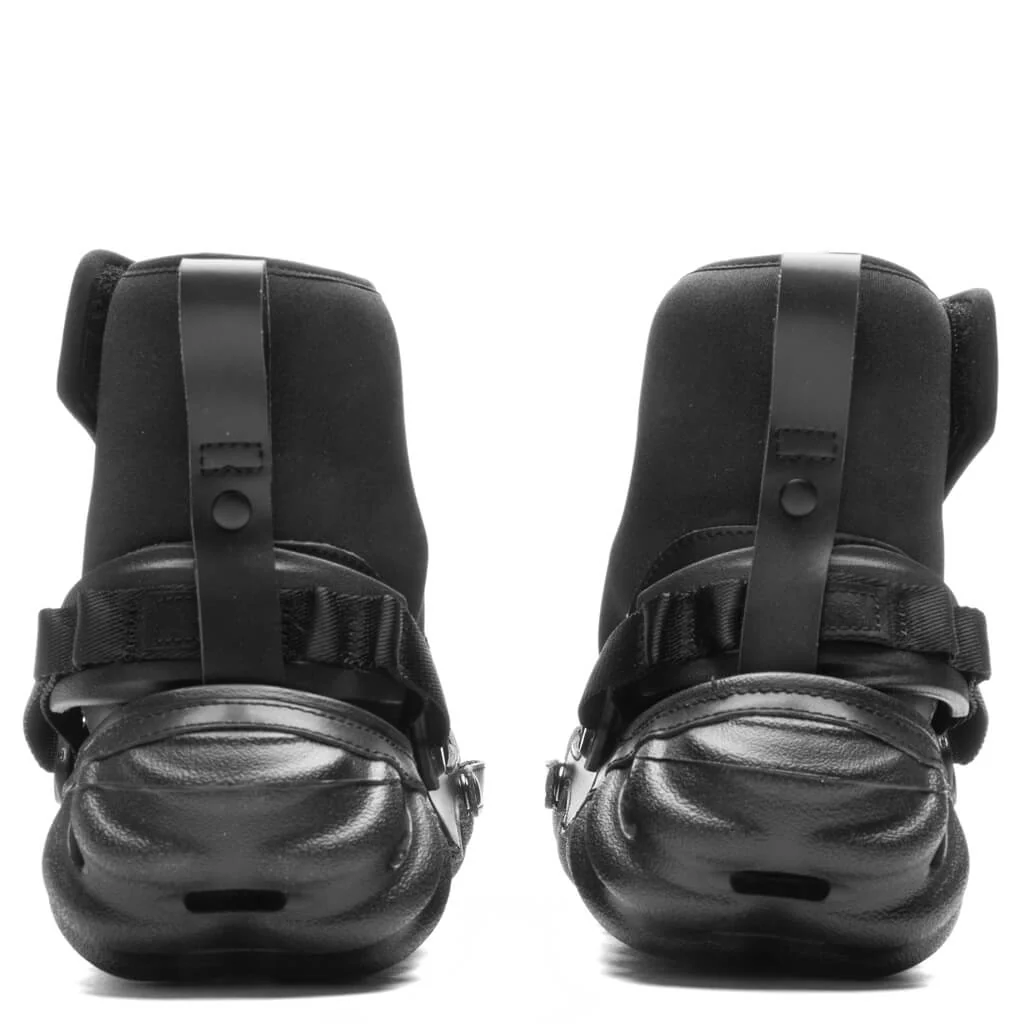 Crocs x Feng Chen Wang Echo Clog - Black - Image 4
