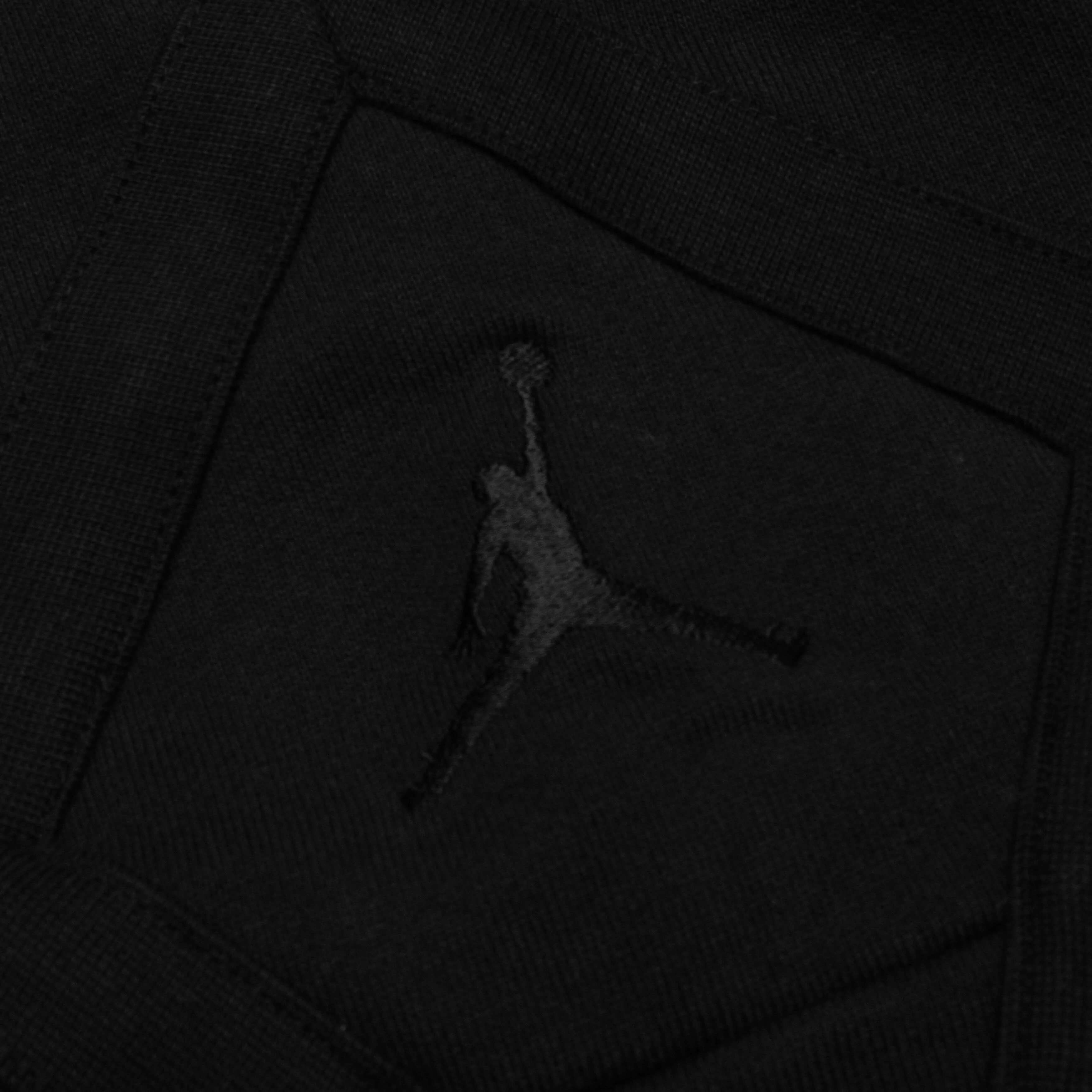 Essential Statement Fleece Short - Black - Image 3