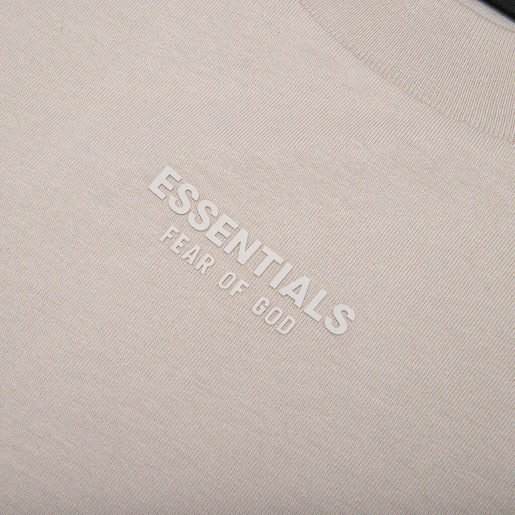 Essentials Tee - Silver Cloud - Image 3