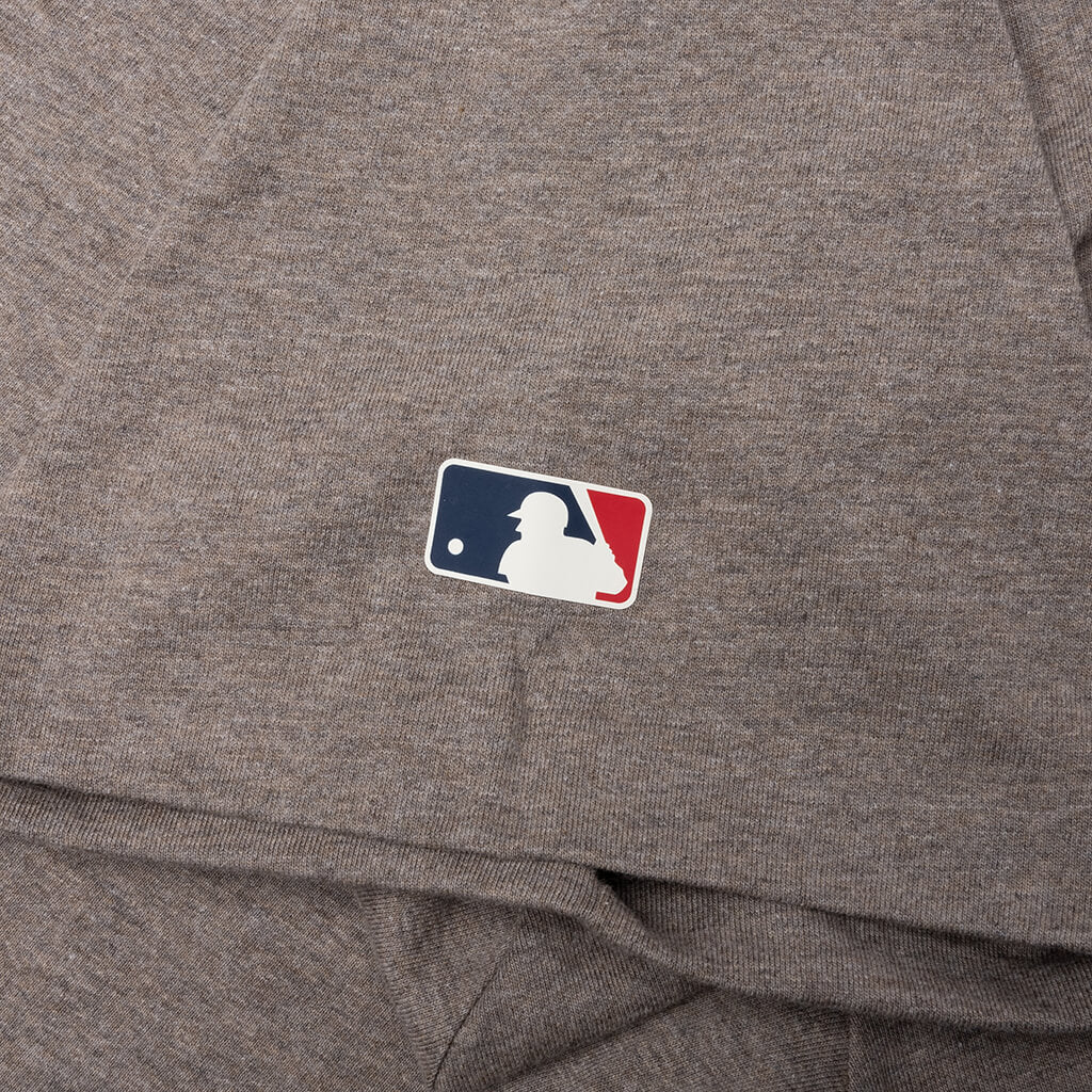 Fear of God Essentials x MLB Yankees 90's Tee - Homestead Heather - Image 5