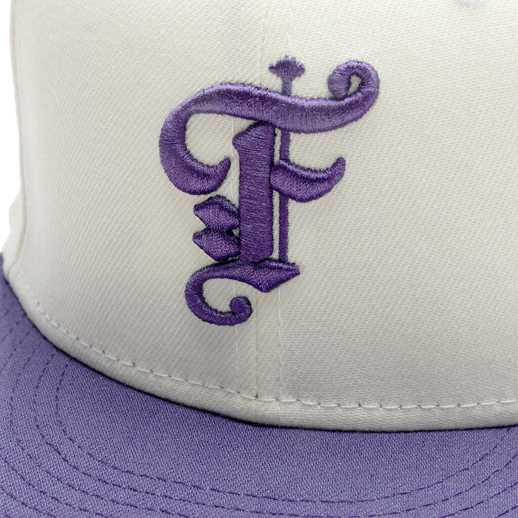 Feature x New Era OE Fitted Cap - Off-White/New Orchid - Image 2