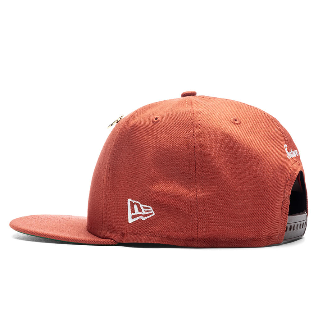 Feature x New Era Old English F Snapback Hat w/ Pin - Rust - Image 4
