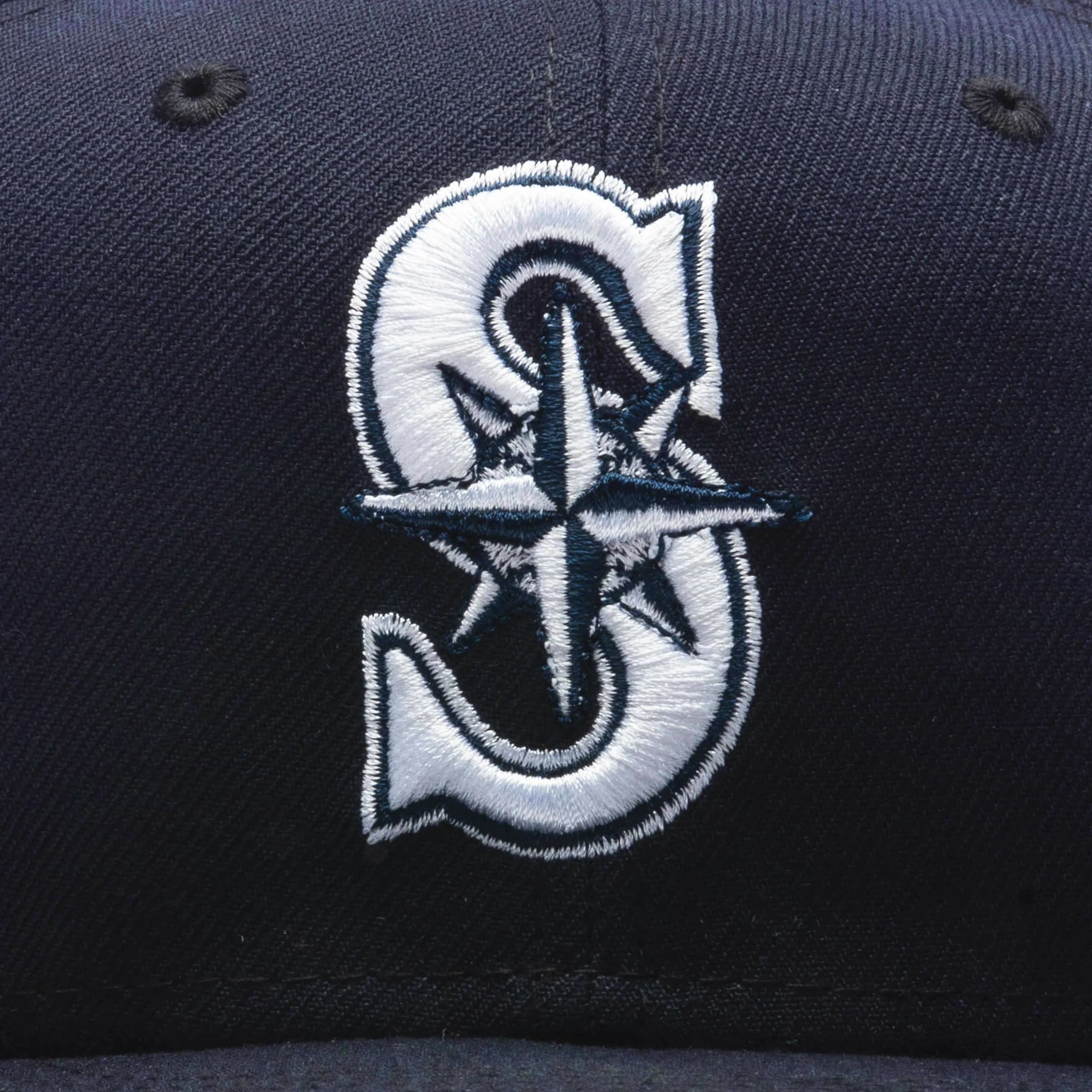 Feature x New Era Flaming Dice 59FIFTY Fitted - Seattle Mariners - Image 2