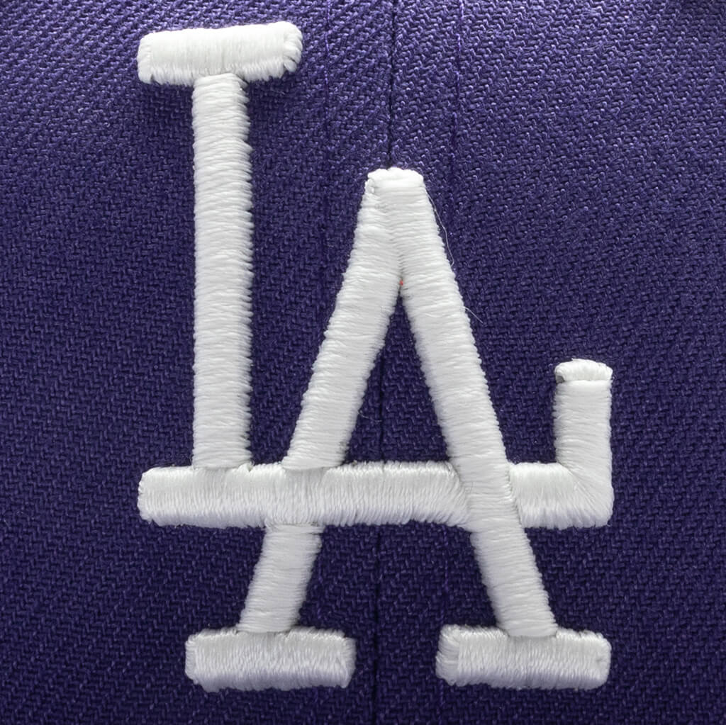 Feature x New Era Northern Lights 59FIFTY Fitted - Los Angeles Dodgers - Image 2