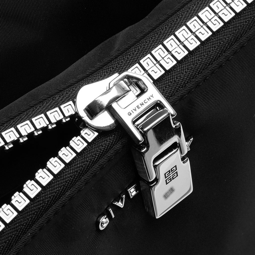 Ant U Crossbody Tech - Black - Image 3