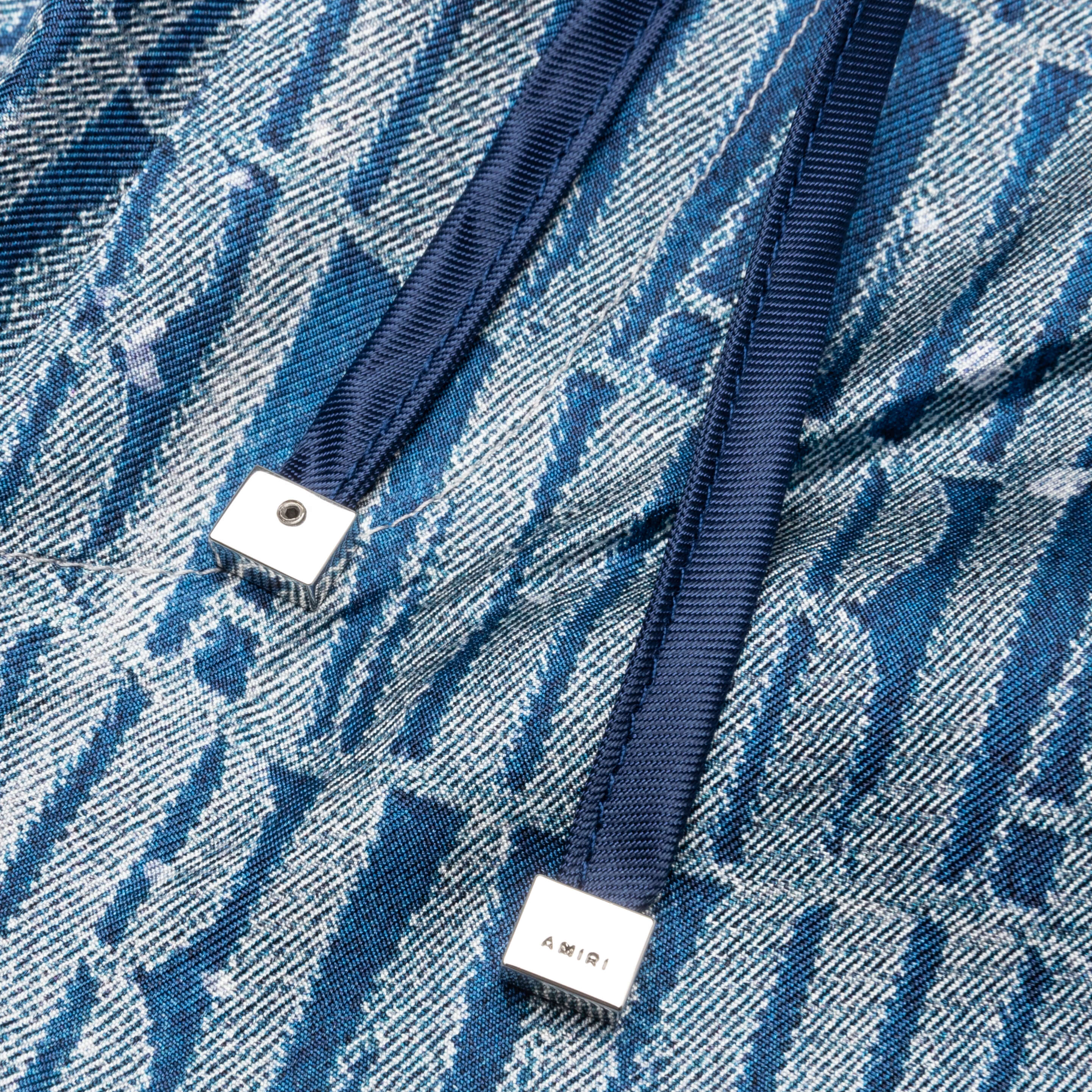 Gradient Short - Blue - Image 4