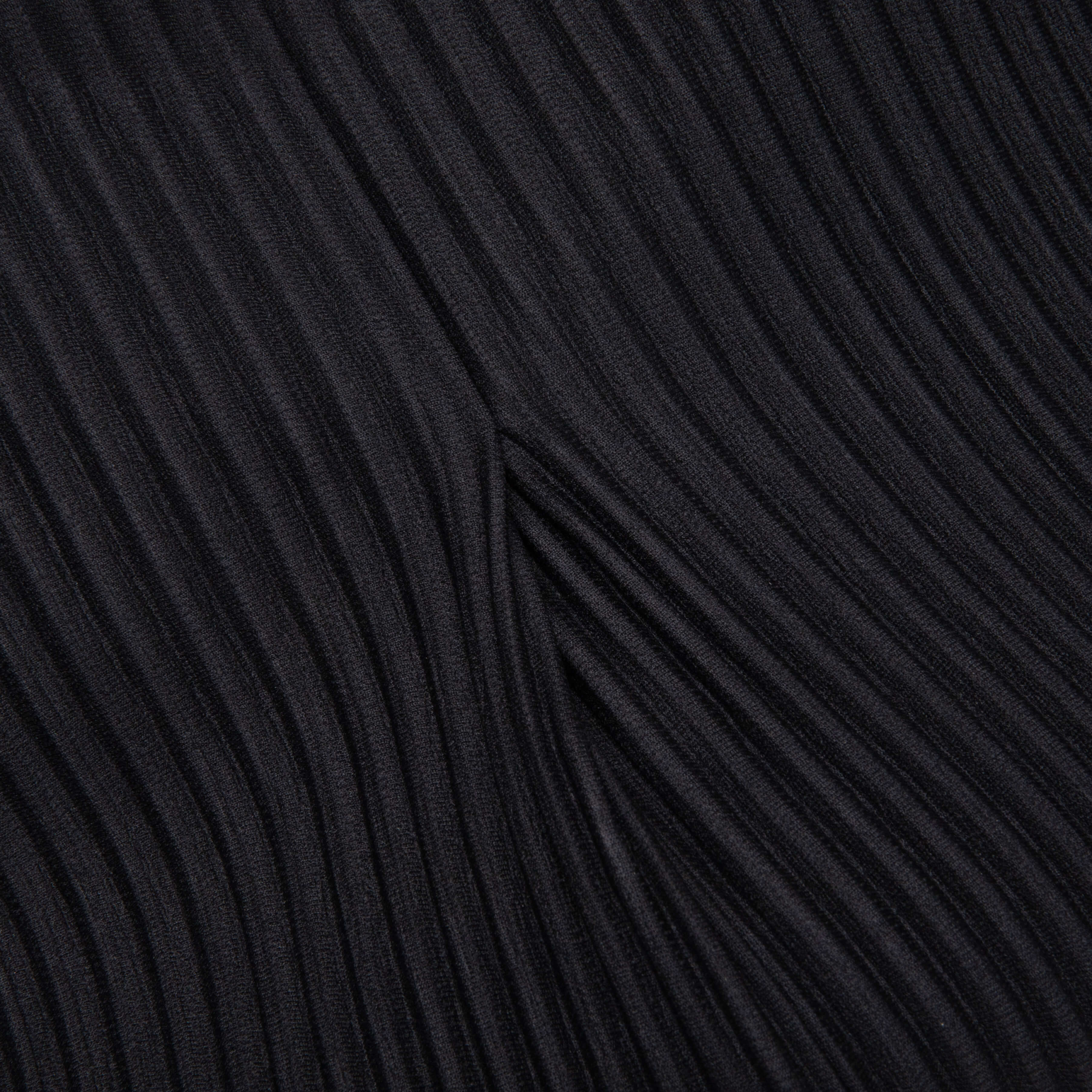 MC July Shirt - Black - Image 4