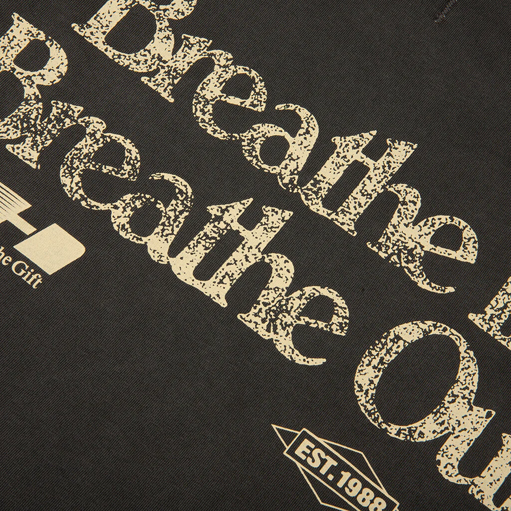 Breathe In Breathe Out S/S Tee - Black - Image 4