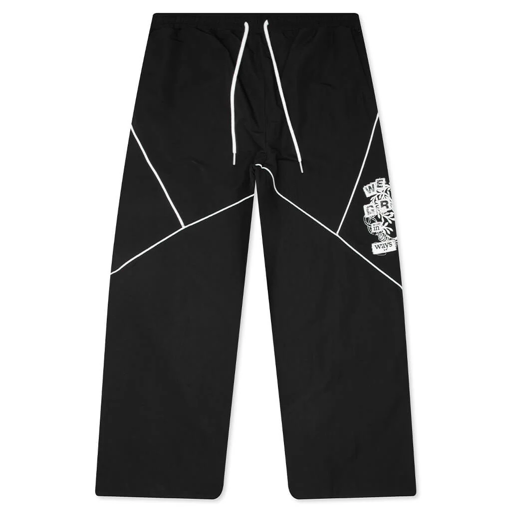 Growth Track Pant - Black