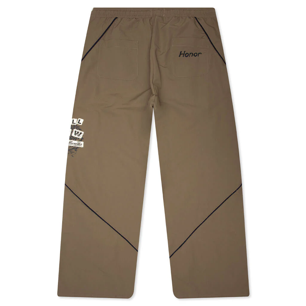 Growth Track Pant - Pebble - Image 2