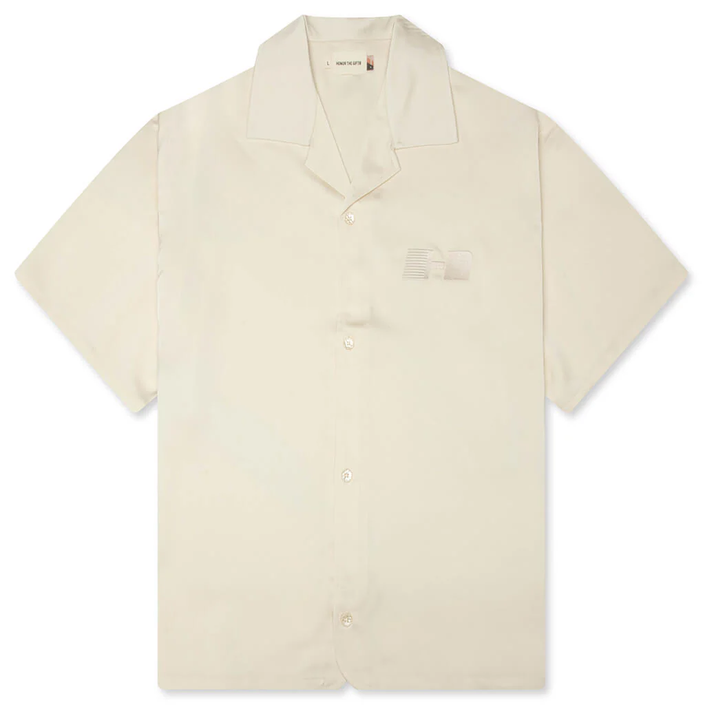 Satin Chest Logo Camp Collar - Sand