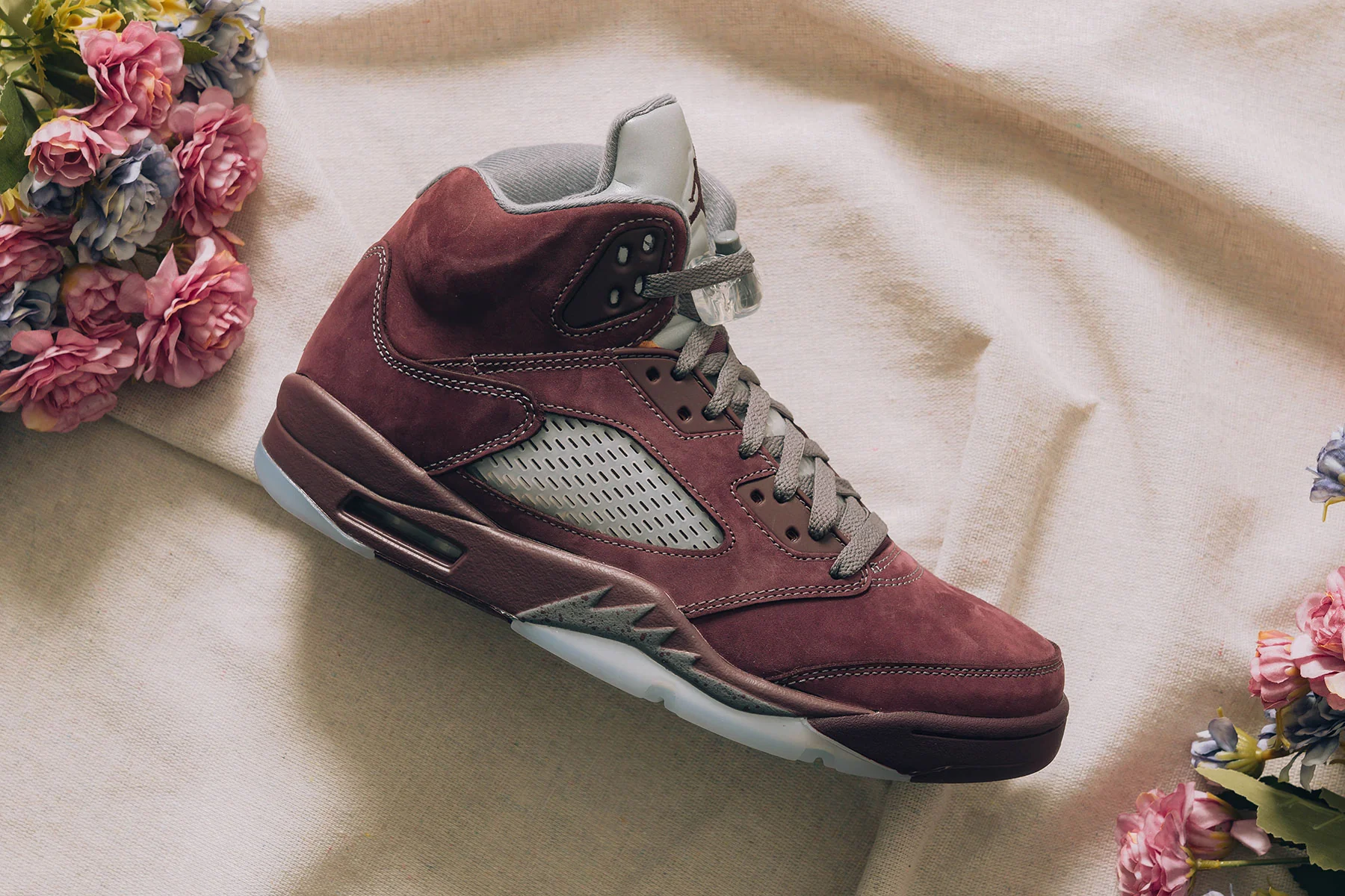 Air Jordan 5 Retro SE - Deep Burgundy/Light Graphite - Image 5