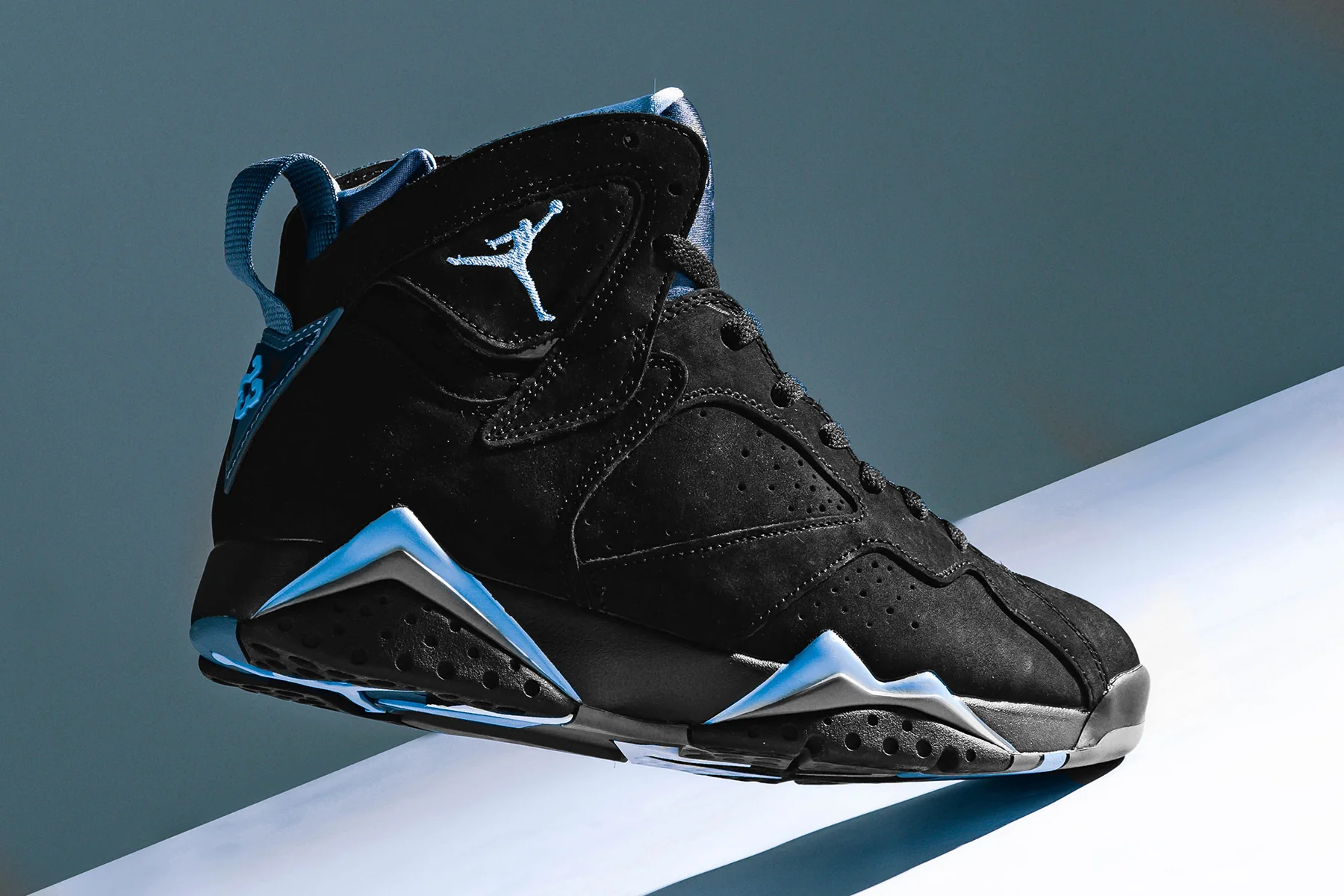 Air Jordan 7 Retro - Black/Chambray/Light Graphite - Image 5