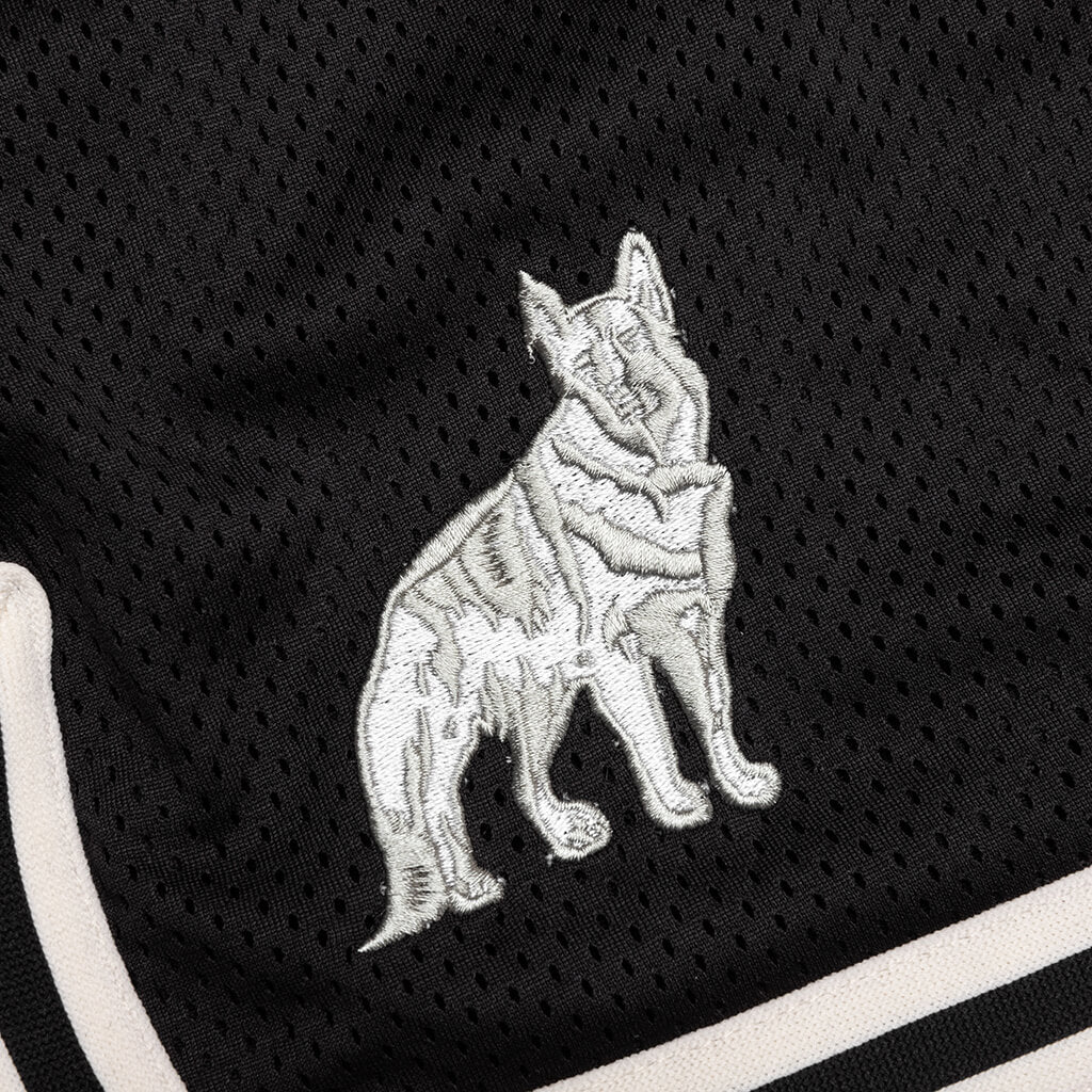 Market International Game Shorts - Black - Image 4