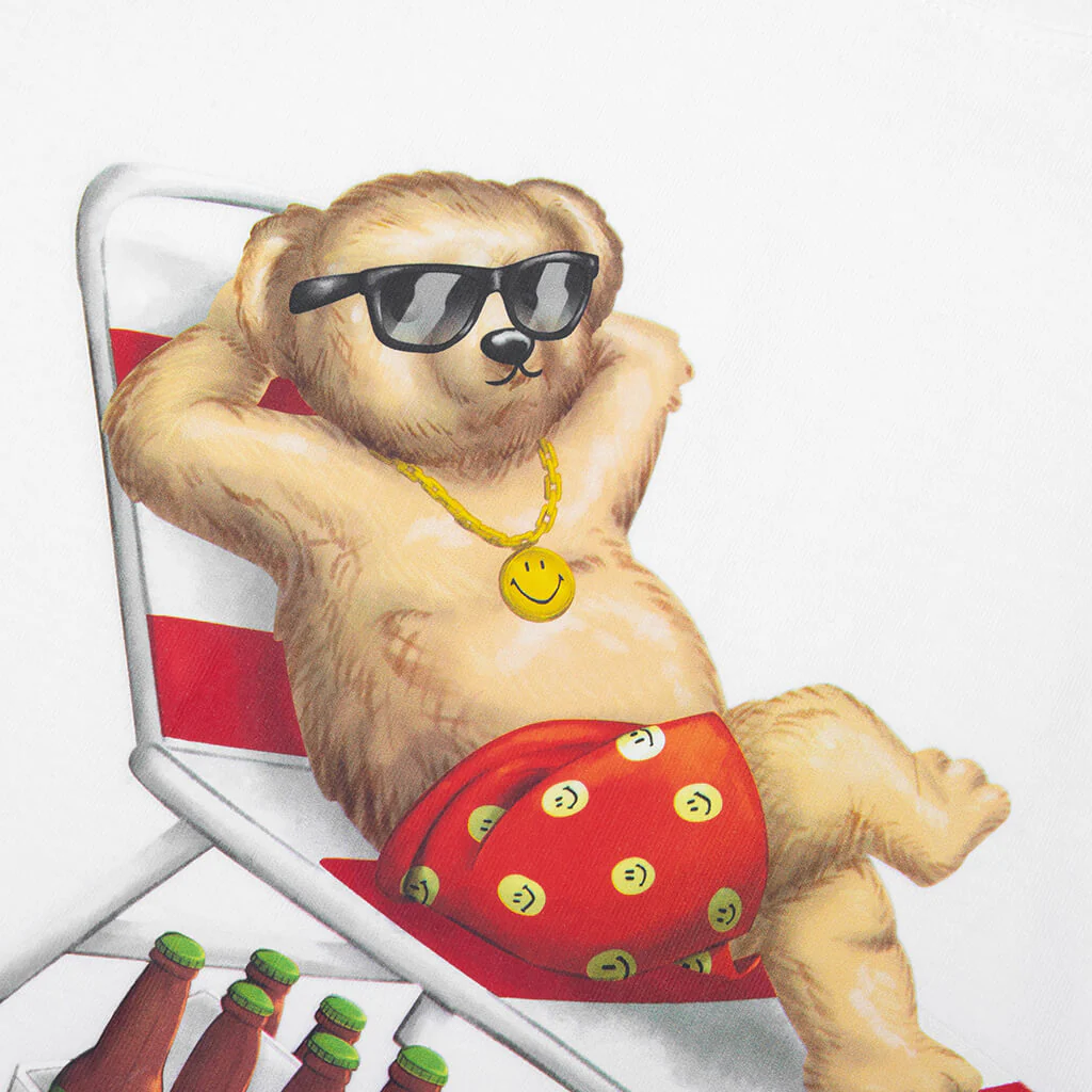 Smiley Bearly A Care T-Shirt - White - Image 3