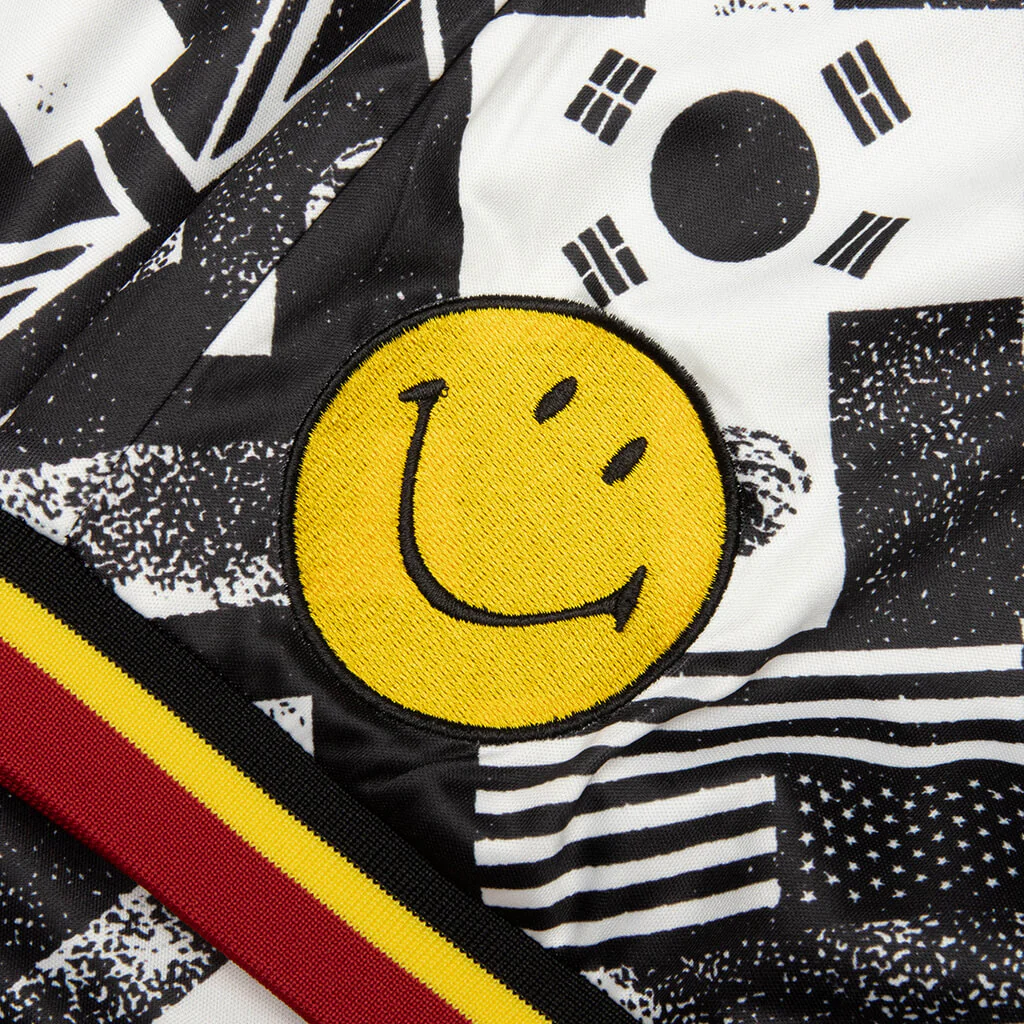Smiley International Flags Soccer Shorts - White - Image 4
