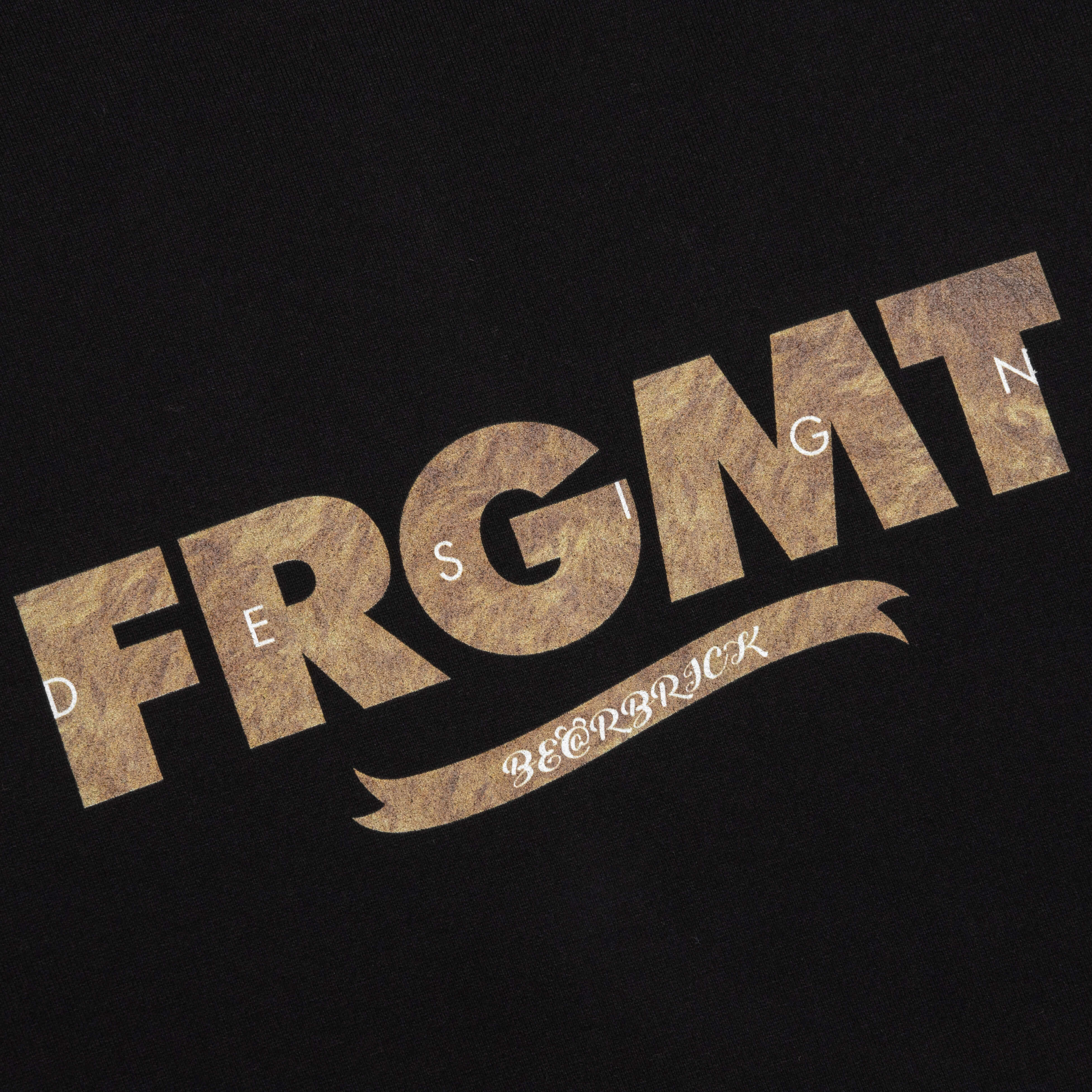 Medicom Toy x fragment design Fur Logo BE@RTEE - Black - Image 3