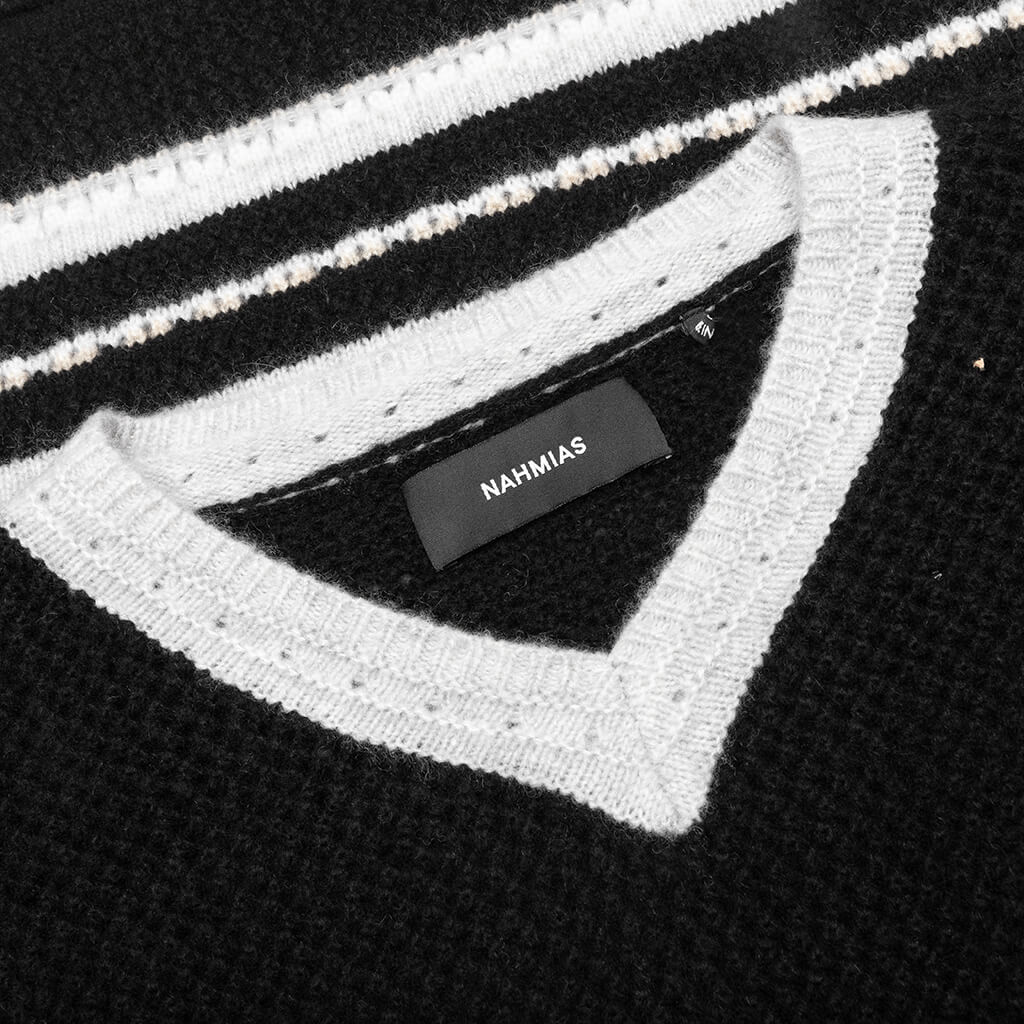 Knit 24 Hockey Jersey - Black - Image 3