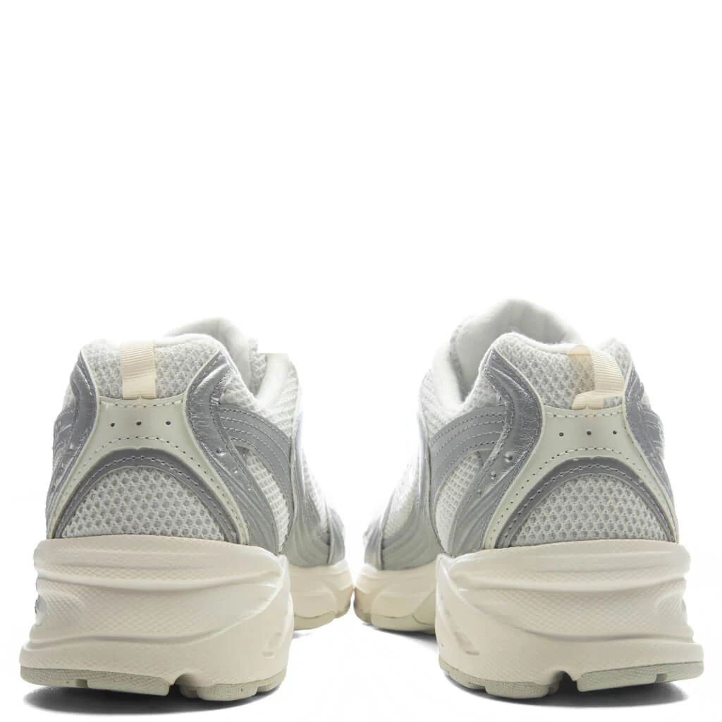530 - Silver Metallic/Reflecton - Image 4
