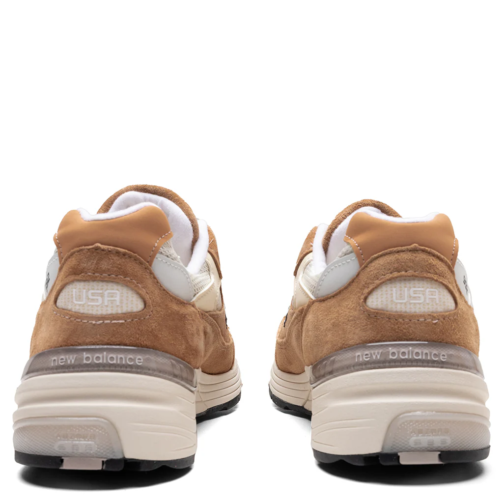 Made In USA 992 - Sweet Caramel/Calcium - Image 4