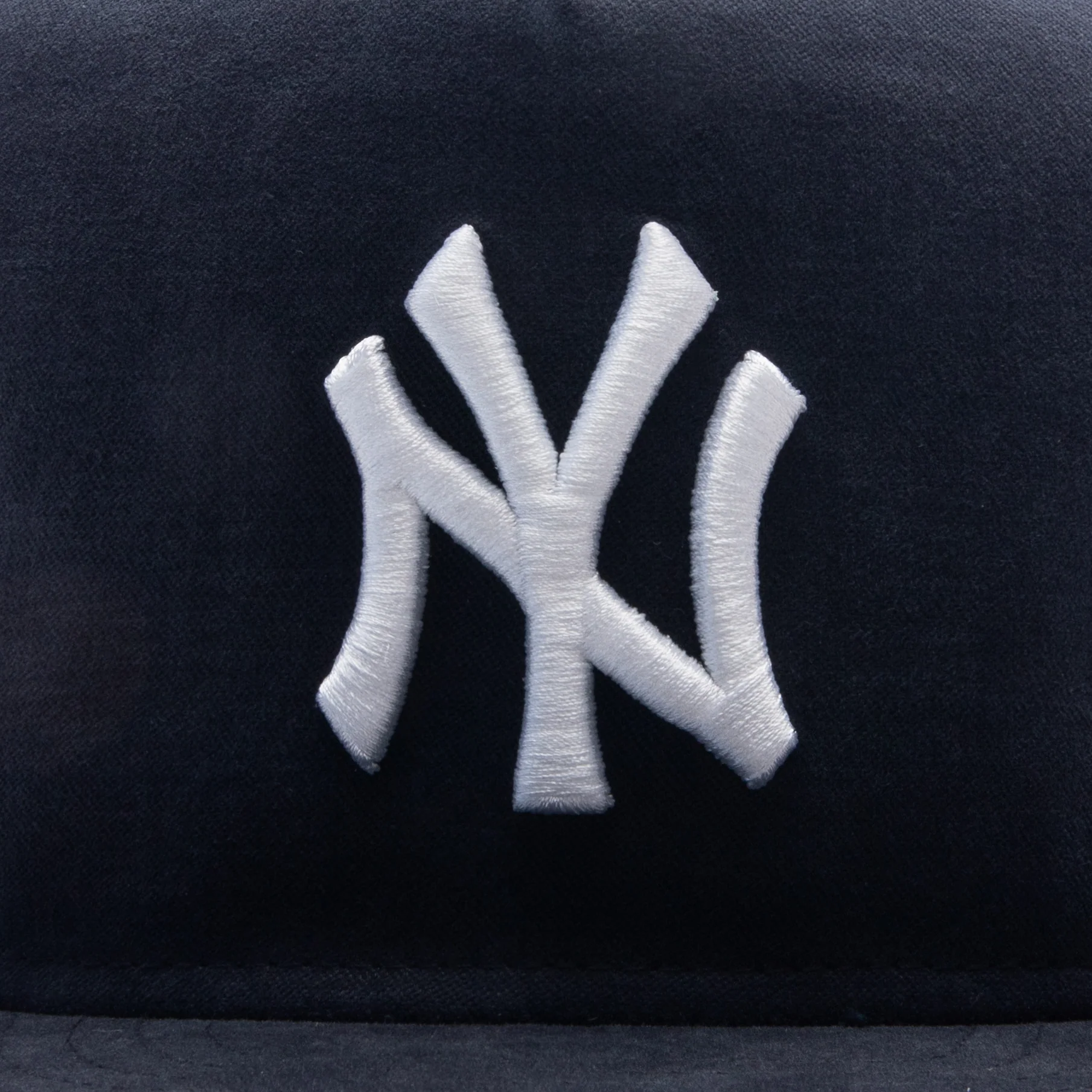 59FIFTY A-Frame Championship Side Flag - New York Yankees - Image 2