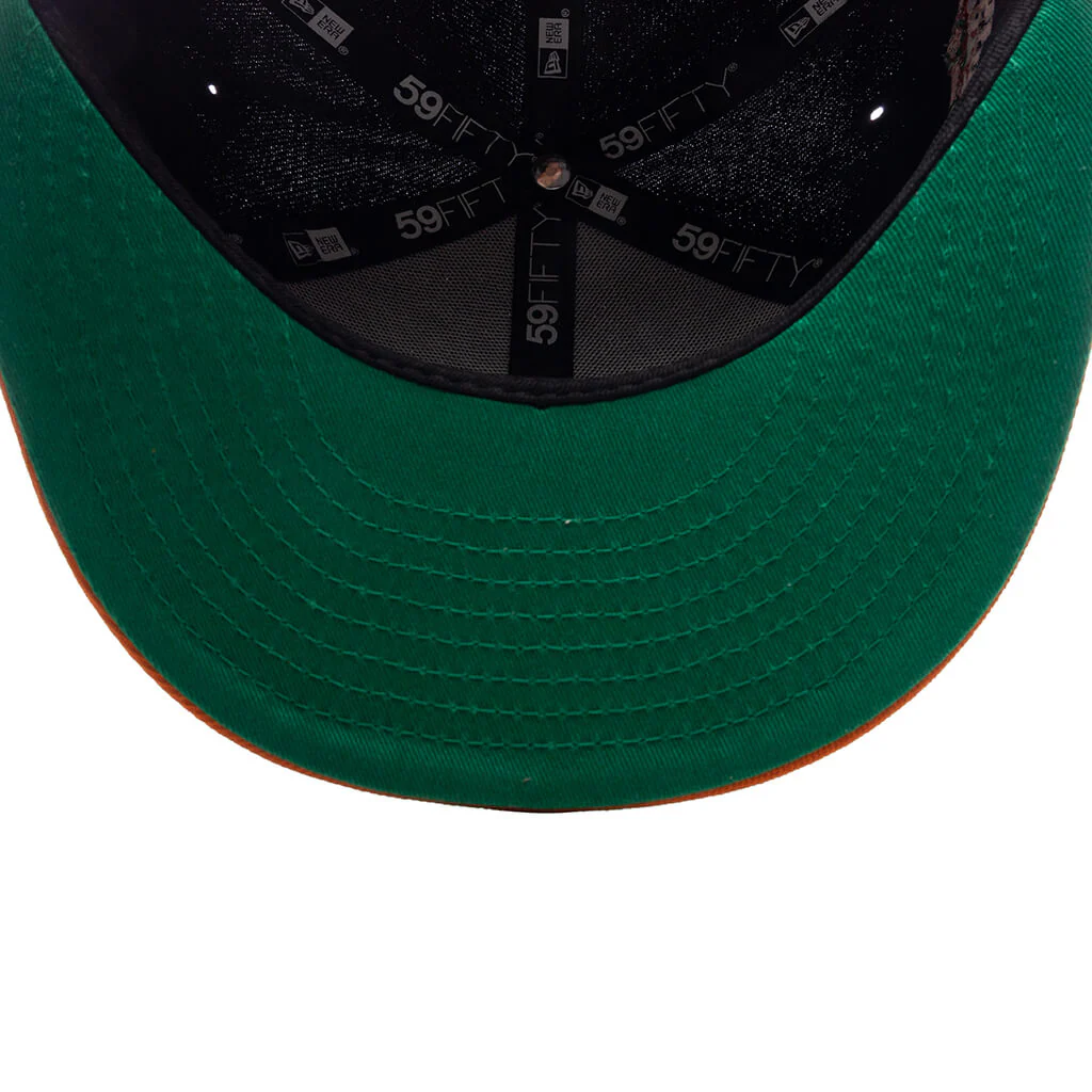 FEATURE x New Era 59FIFTY Fitted SD Padres Cooperstown - Black/Fight Orange/Twill Green - Image 6