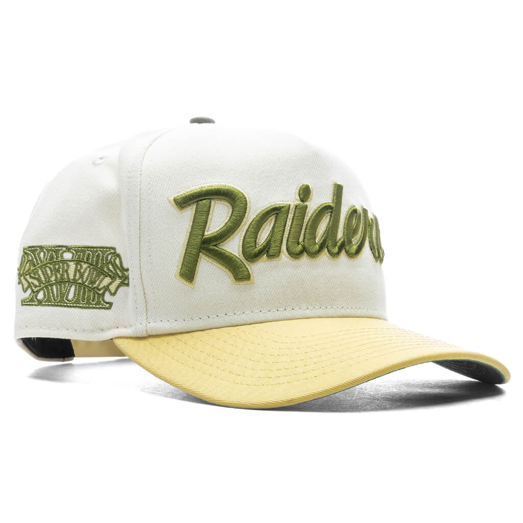 FEATURE x New Era 9Fifty A-Frame Snapback Las Vegas Raiders - Chrome/Silver/Yellow - Image 3