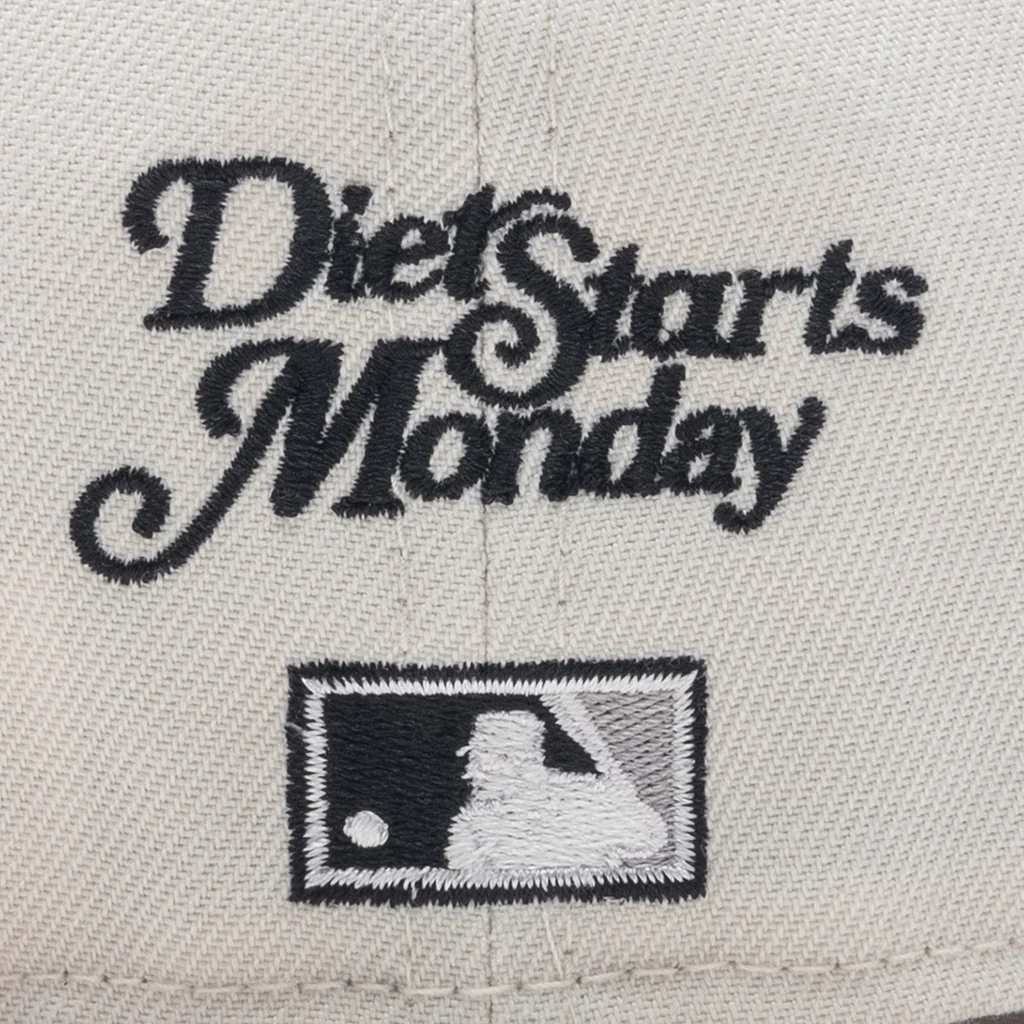 New Era x Diet Starts Monday MLB 59Fifty - Chicago White Sox - Image 6