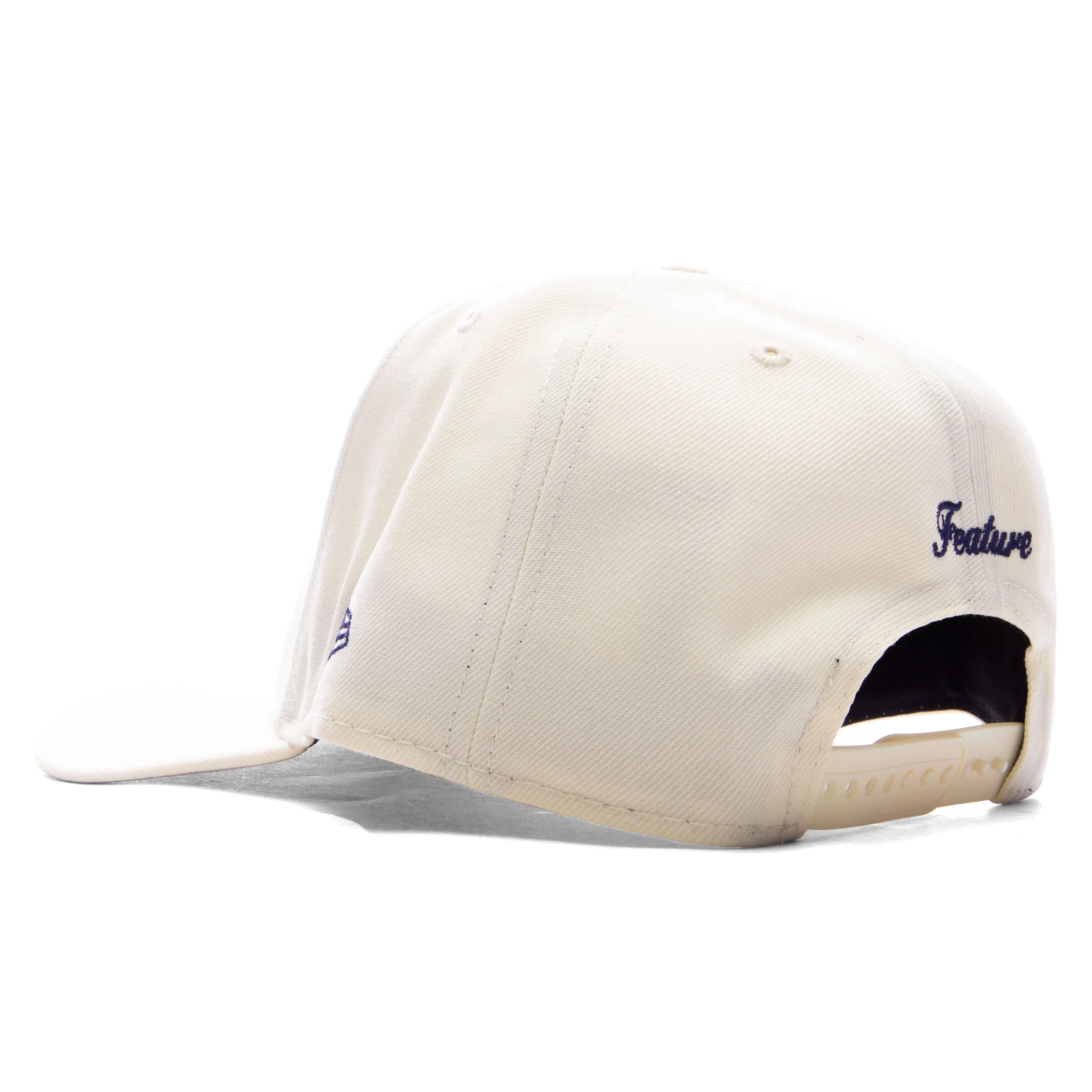 FEATURE x New Era 9FIFTY Curved A-Frame Old English F Snapback - Chrome - Image 4
