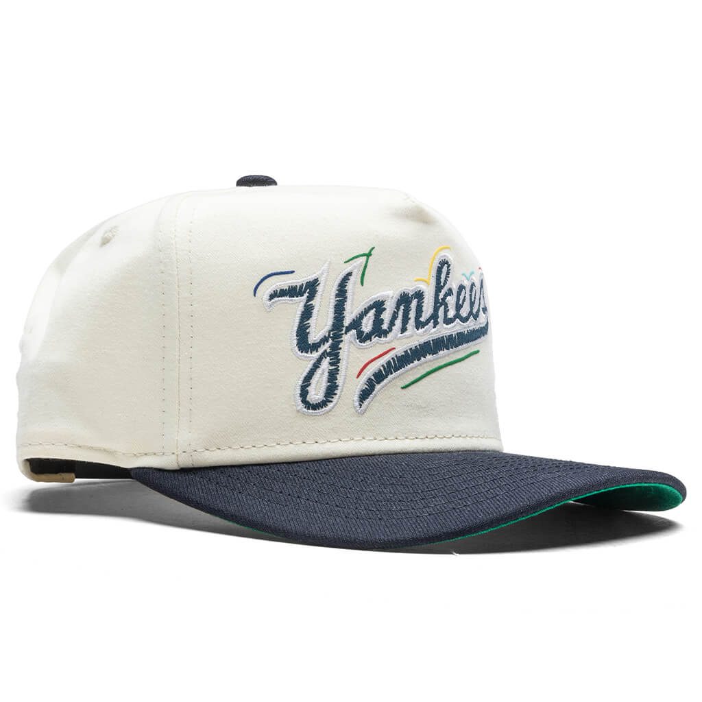 The Golfer Snapback Team Scribble - New York Yankees - Image 3