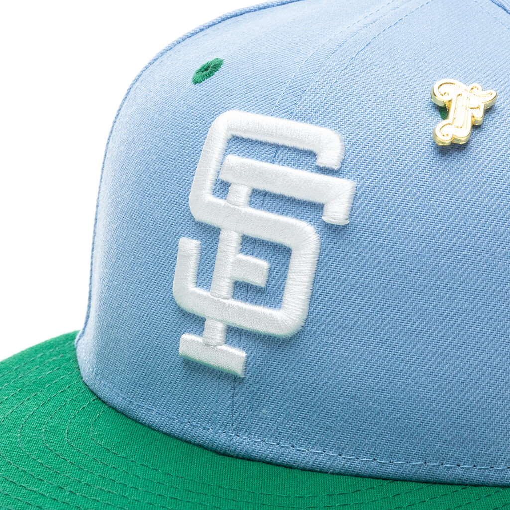 Feature x New Era "Earth" San Francisco Giants Fitted - Birdseye Blue/Kelly Green - Image 4
