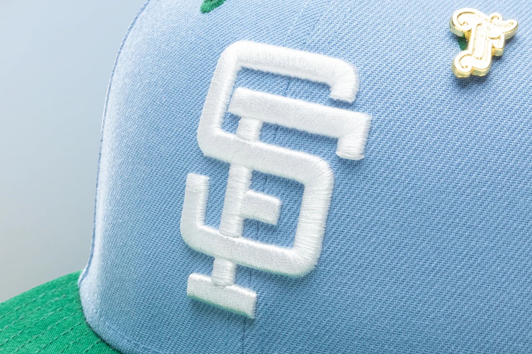 Feature x New Era "Earth" San Francisco Giants Fitted - Birdseye Blue/Kelly Green - Image 6