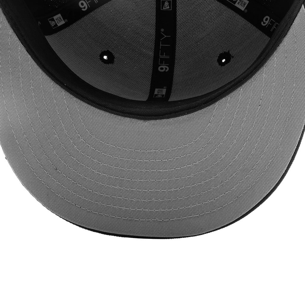 FEATURE x New Era 9FIFTY Cutlass - Black/Metallic Gold - Image 5