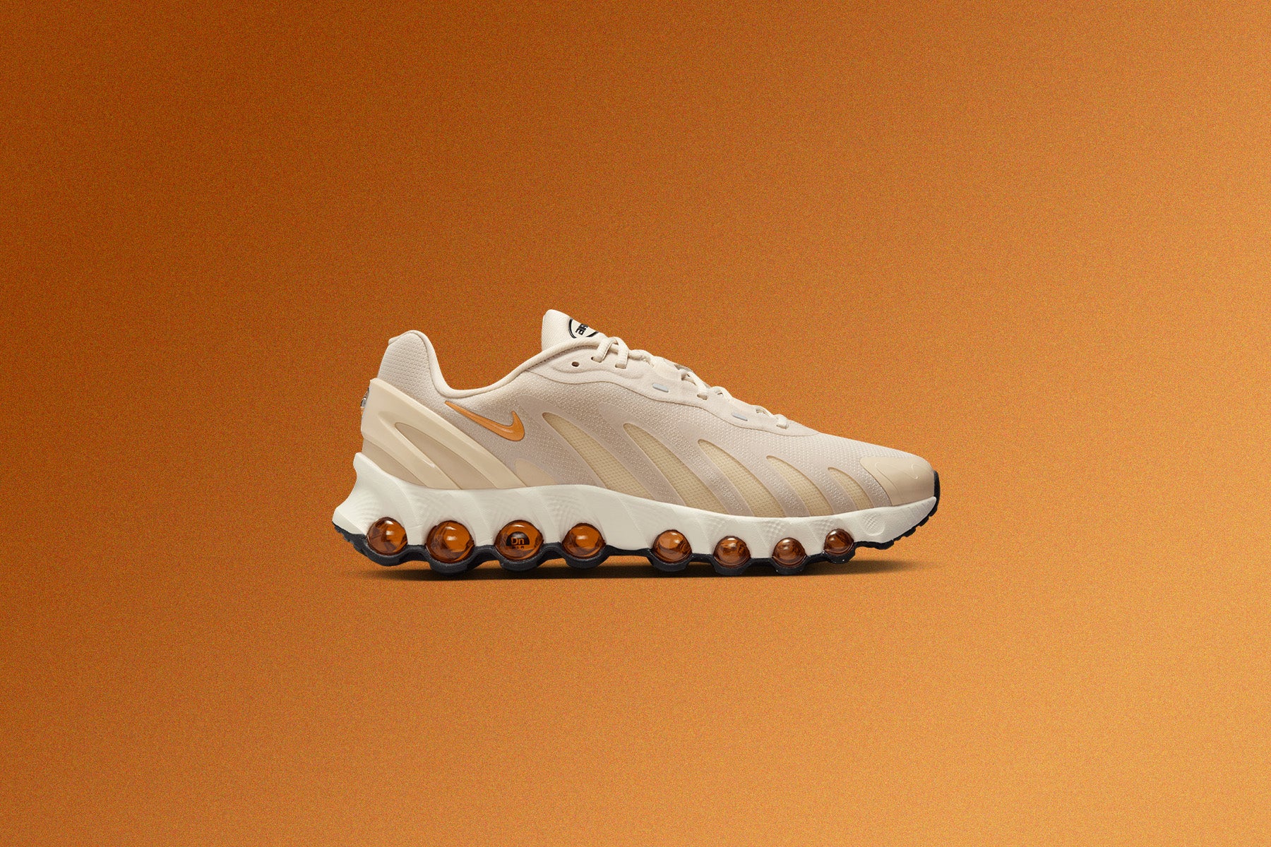 Air Max DN8 - Light Khaki/Monarch/Coconut Milk - Image 5