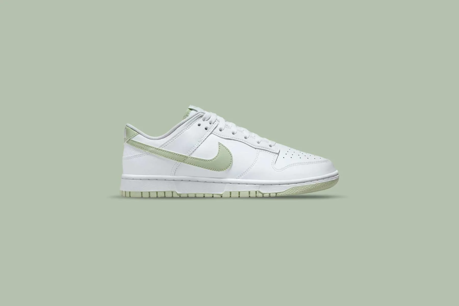 Dunk Low Retro - White/Honeydew - Image 5
