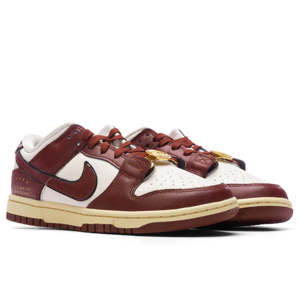Women's Dunk Low SE Sisterhood Team Red - Sail/Team Red/Black/Muslin - Image 2
