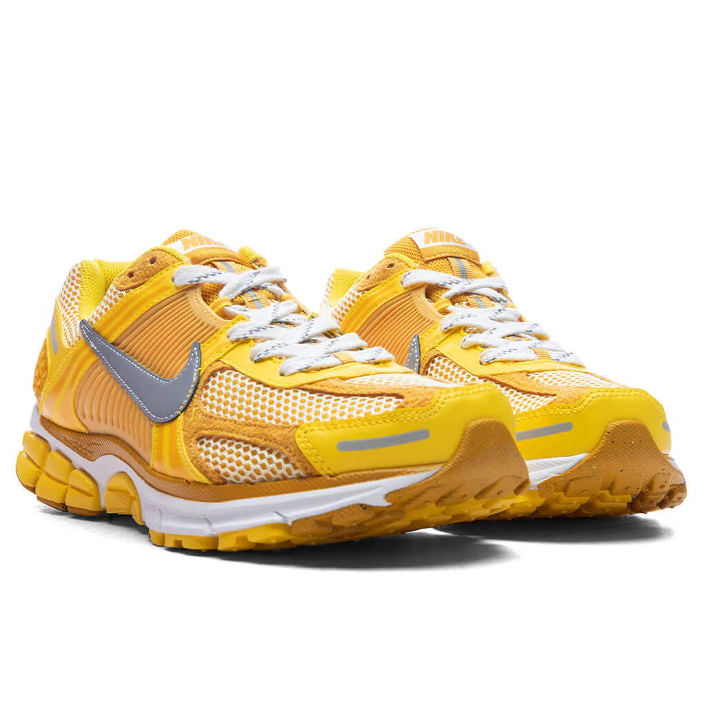 Zoom Vomero 5 Premium - Yellow Strike/Metallic Silver - Image 2