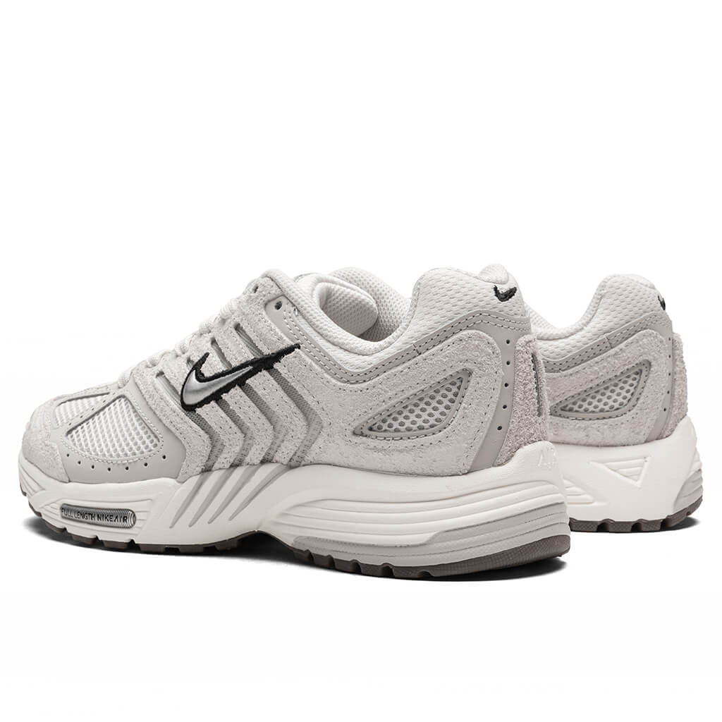 Women's Air Pegasus 2005 - Phantom/Metallic Silver/Light Bone/Black - Image 3