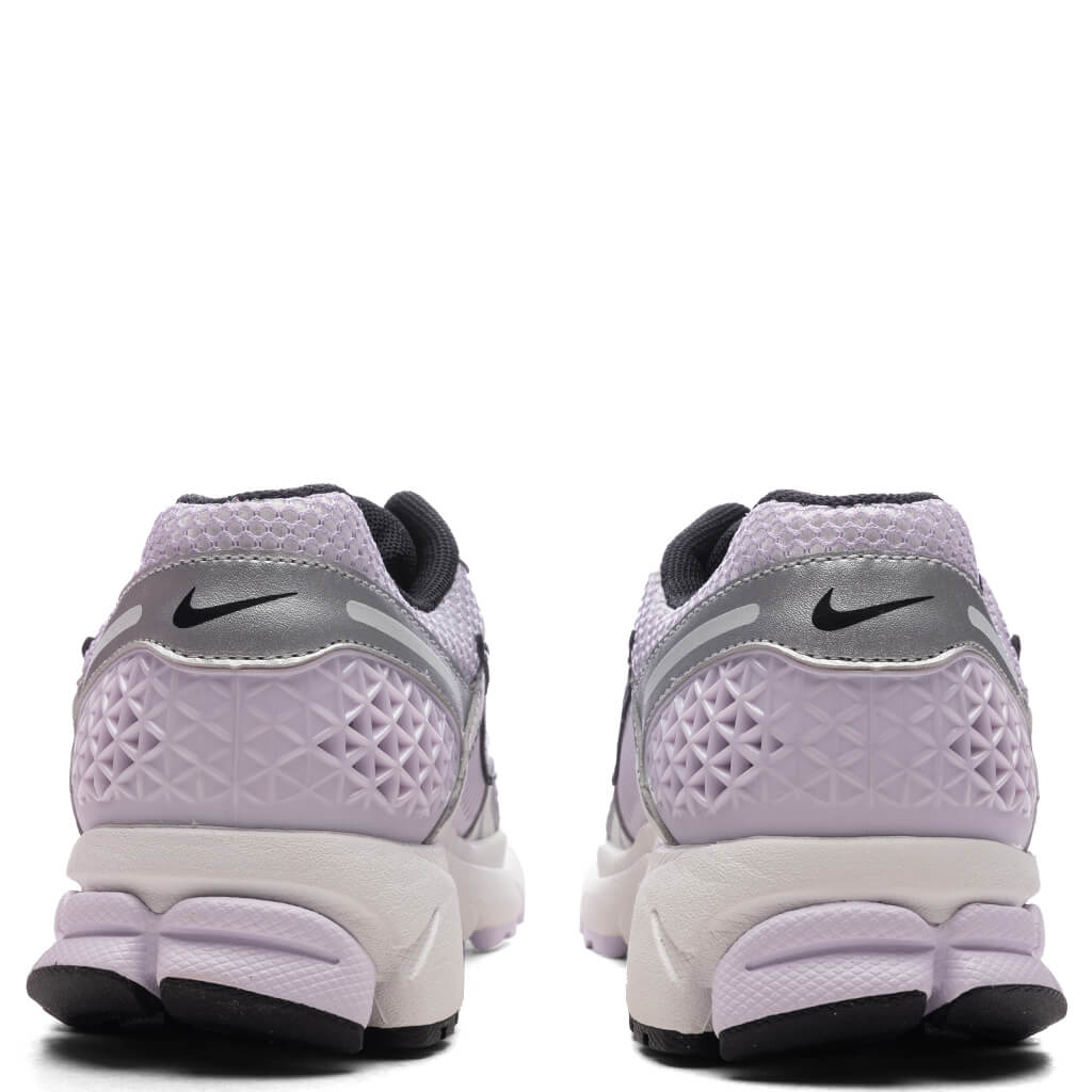 Women's Zoom Vomero 5 - Barely Grape/Metallic Silver/Photon Dust - Image 4