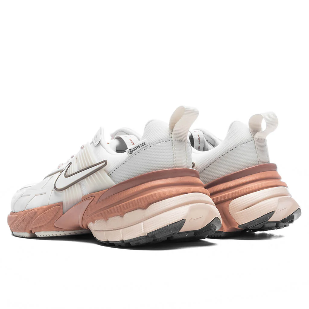 Women's V2K Run Gore-Tex - Phantom/Light Bone/Terra Blush - Image 3