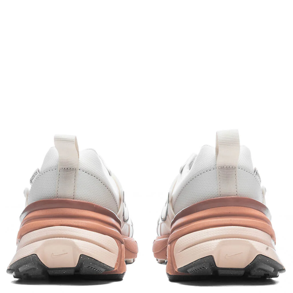 Women's V2K Run Gore-Tex - Phantom/Light Bone/Terra Blush - Image 4