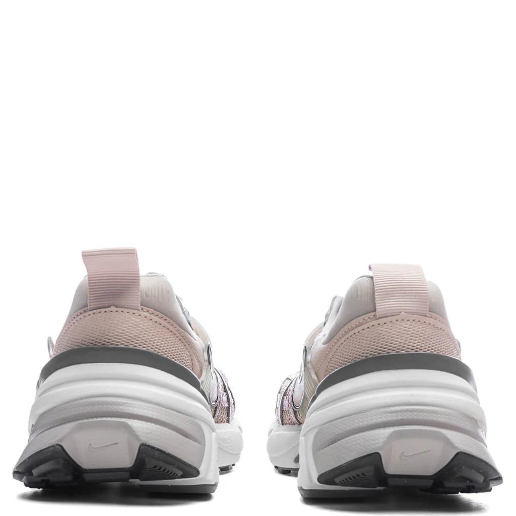Women's V2K Run - Particle Beige/Particle Beige - Image 4